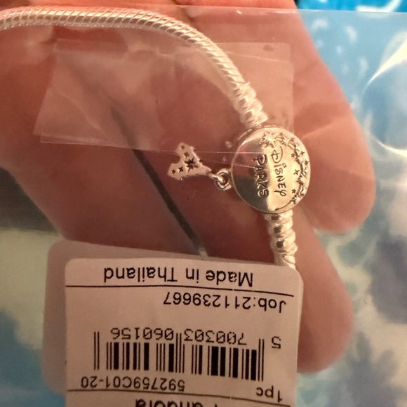 Fantasyland Castle Shooting Star Snake Chain Bracelet by Pandora, size 7.9 - Picture 3 of 6